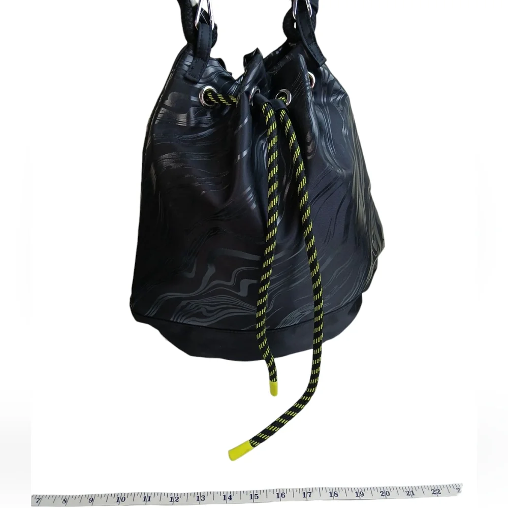 Fabletics‎ Neon Yellow Liza Bucket Bag